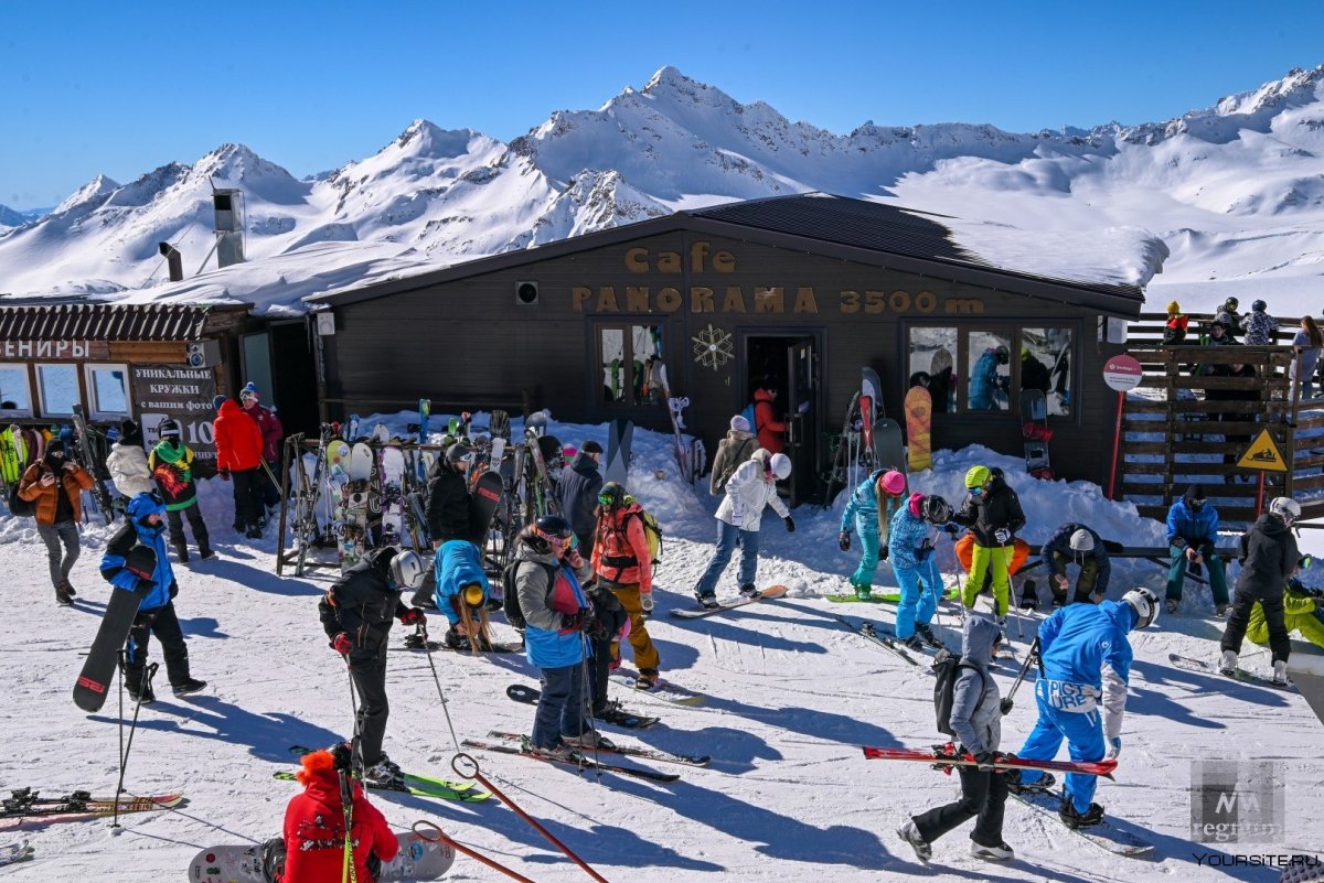 Эльбрус горнолыжный курорт 2022
