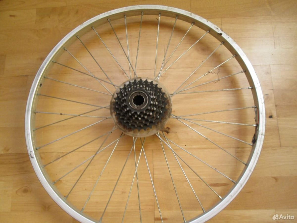 Колесо 26 дюймов для велосипеда заднее 7 звёздочек