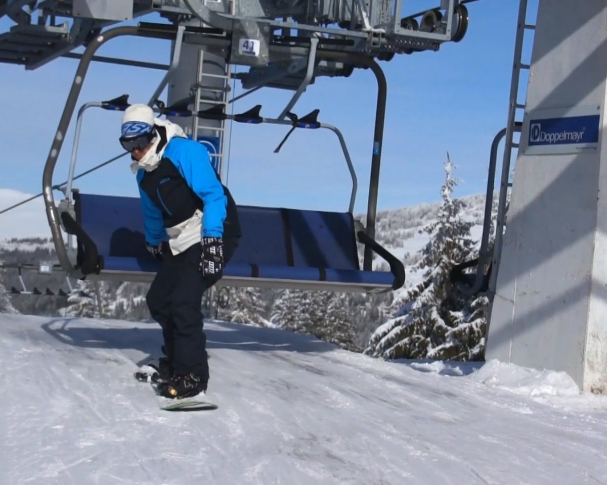 Подъёмник "бэби ски лифт".