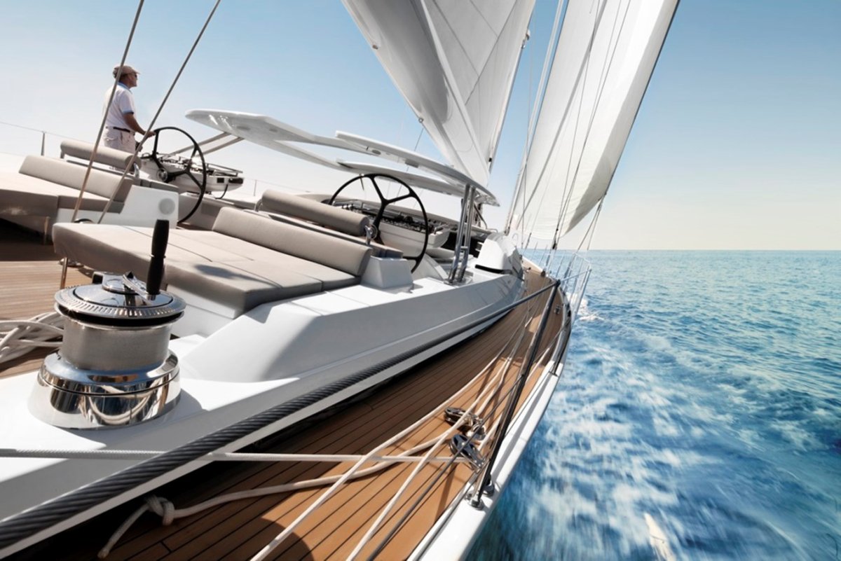Oyster 675 Sailing Yacht