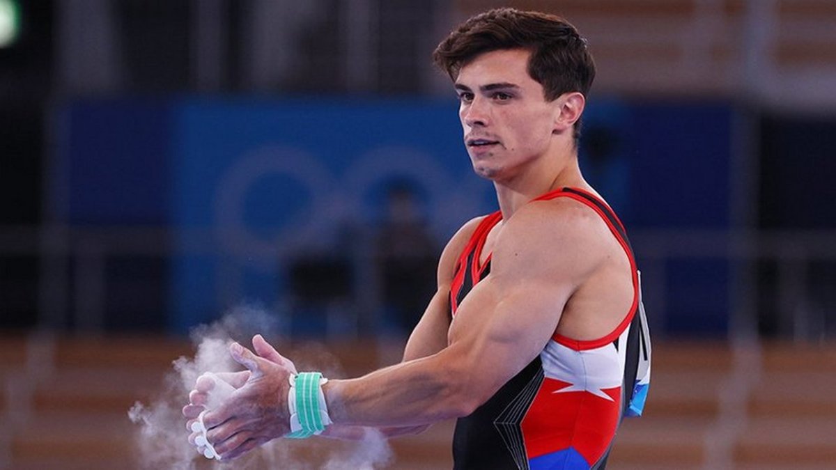 Олимпийский чемпион Артур Далалоян