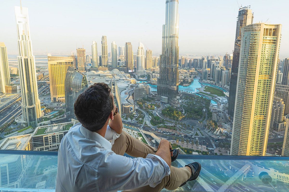 Sky view Dubai аттракцион