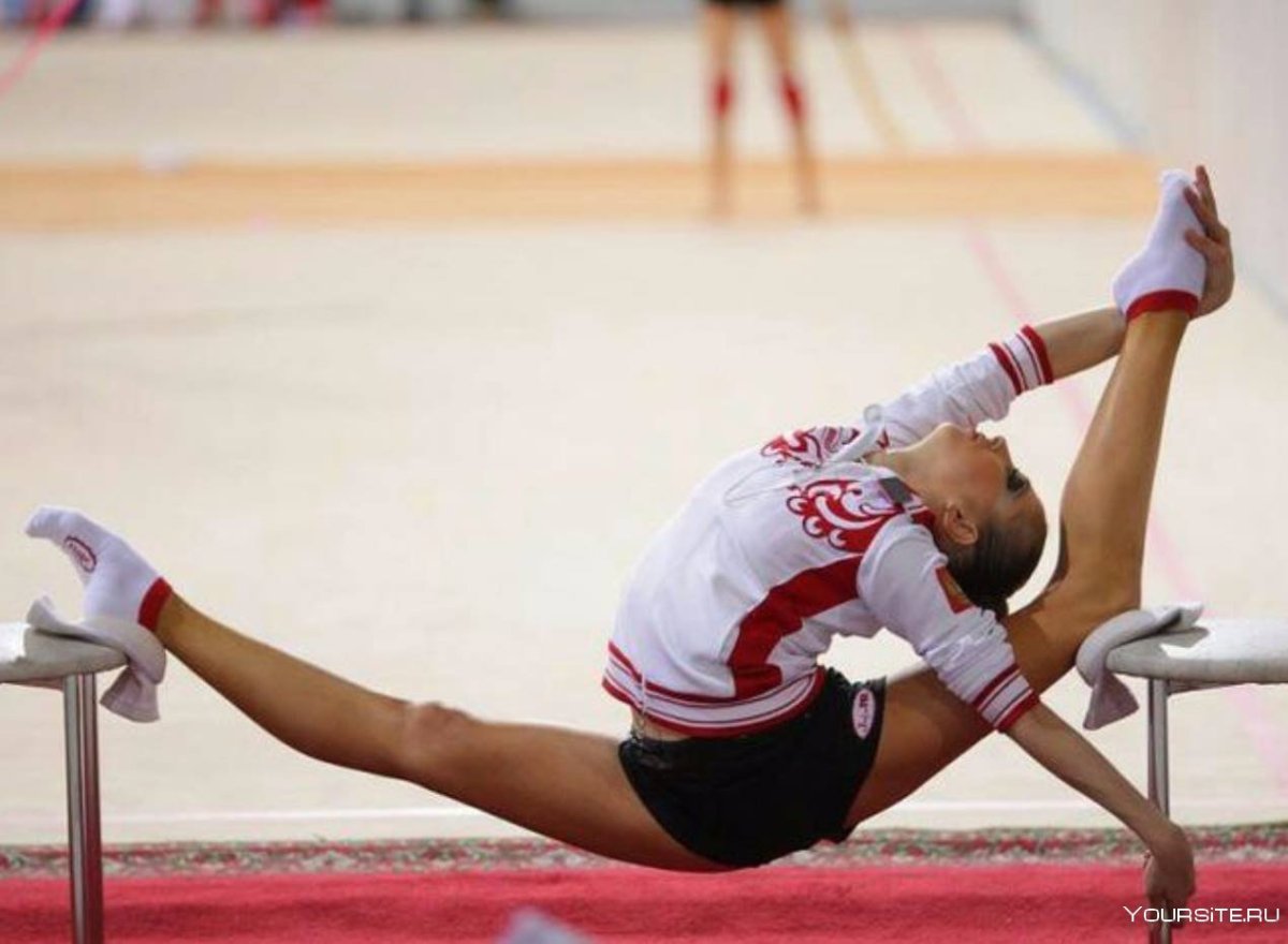 Лина Гнировская художественная гимнастика