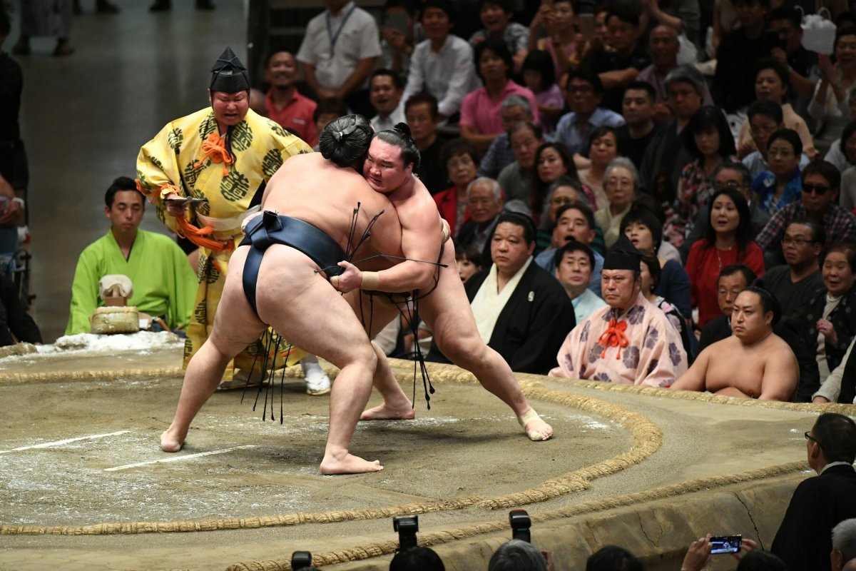 Мастер по сумо