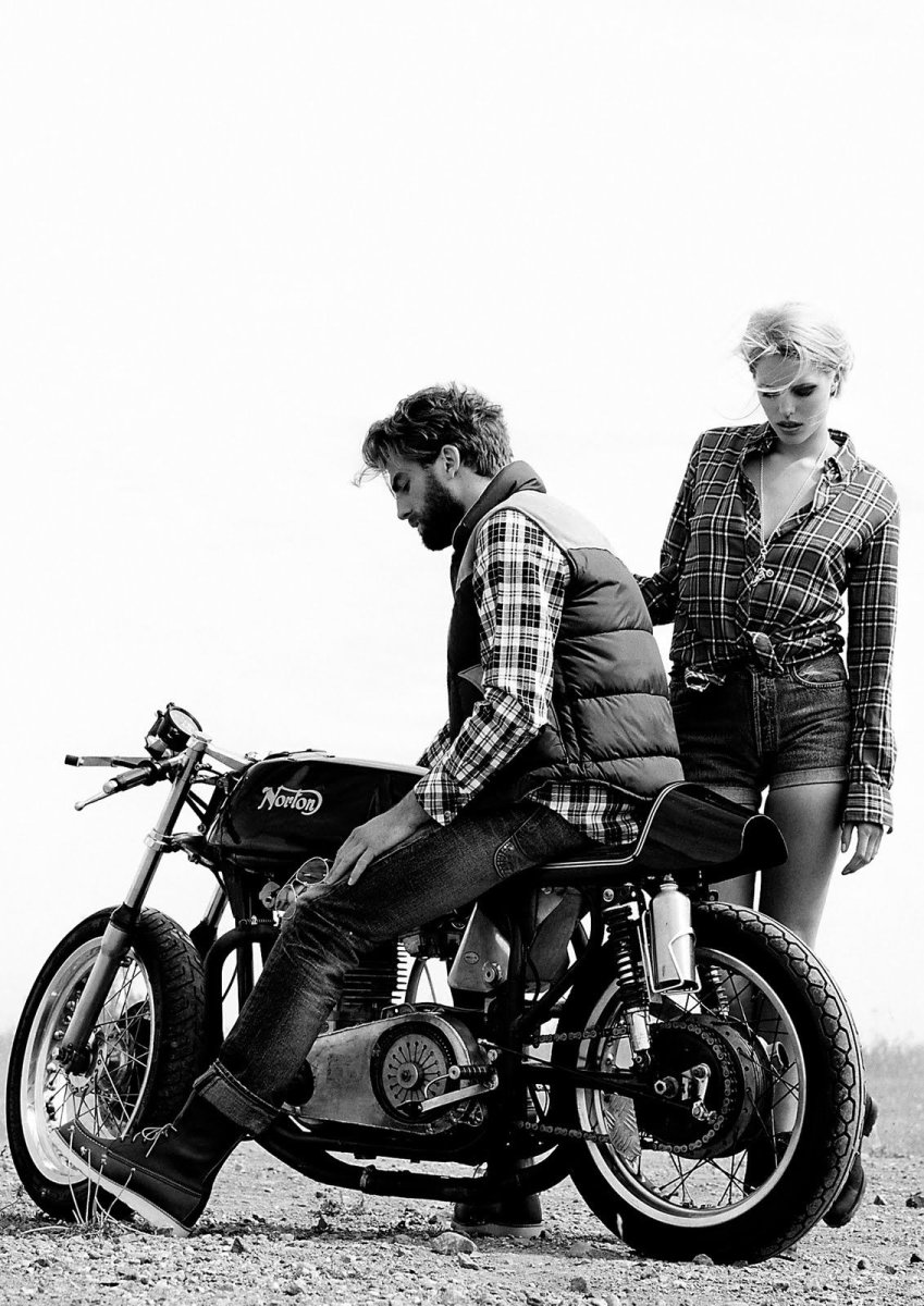 Фотосессия мотоцикл BMW пара