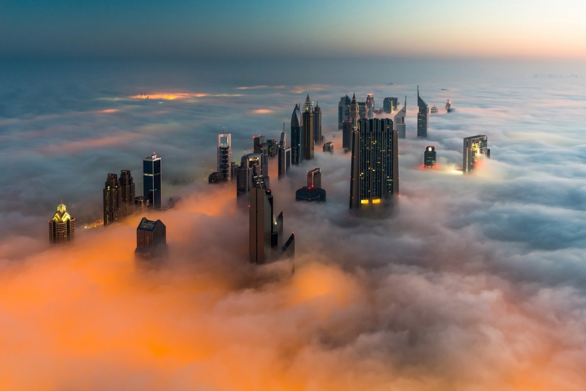 Картинки Дубая в тумане