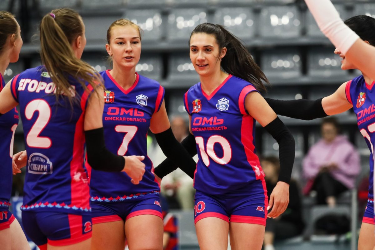 Волейбольная команда женская Омск