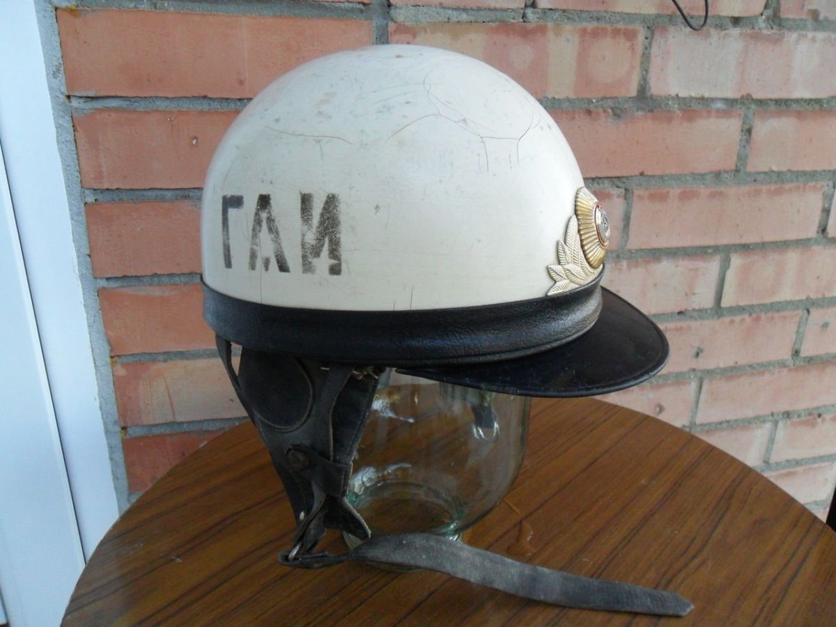 Мотоциклетный шлем ГАИ