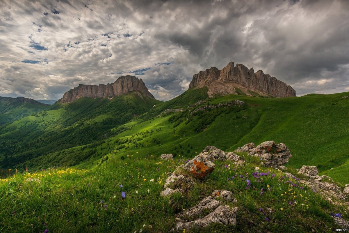 Гора Тхач Адыгея