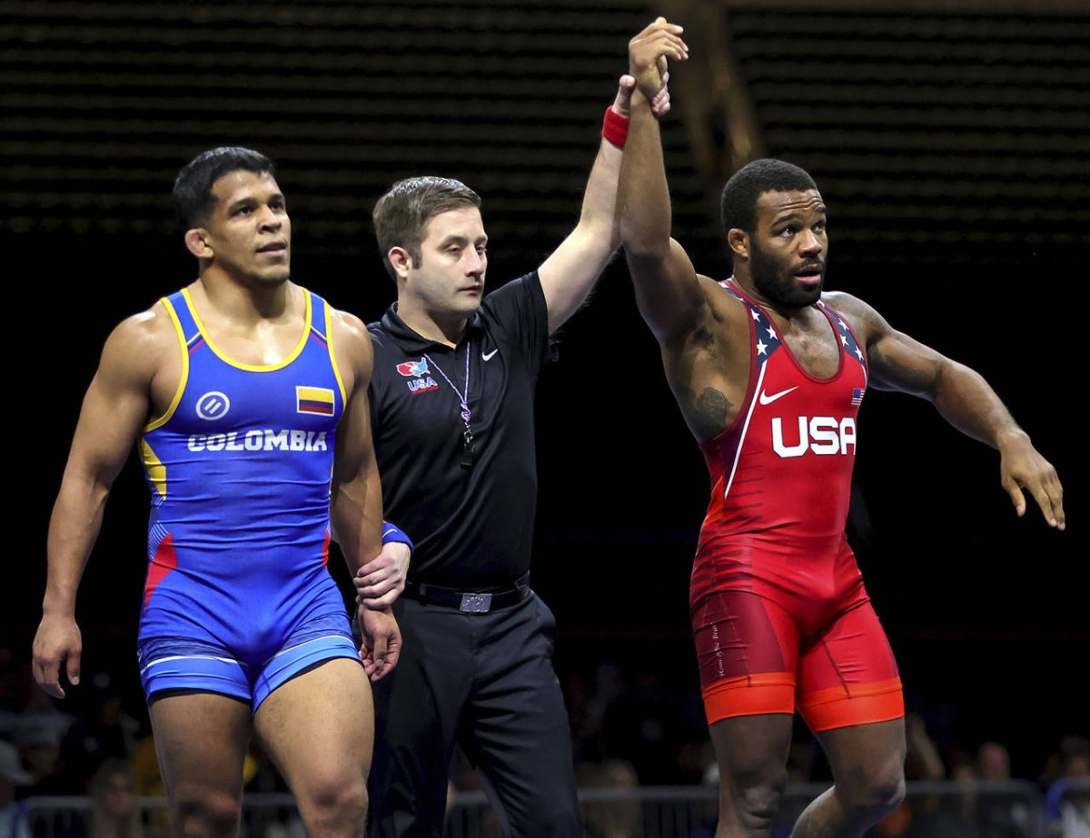 Пожилой борец из Дагестана