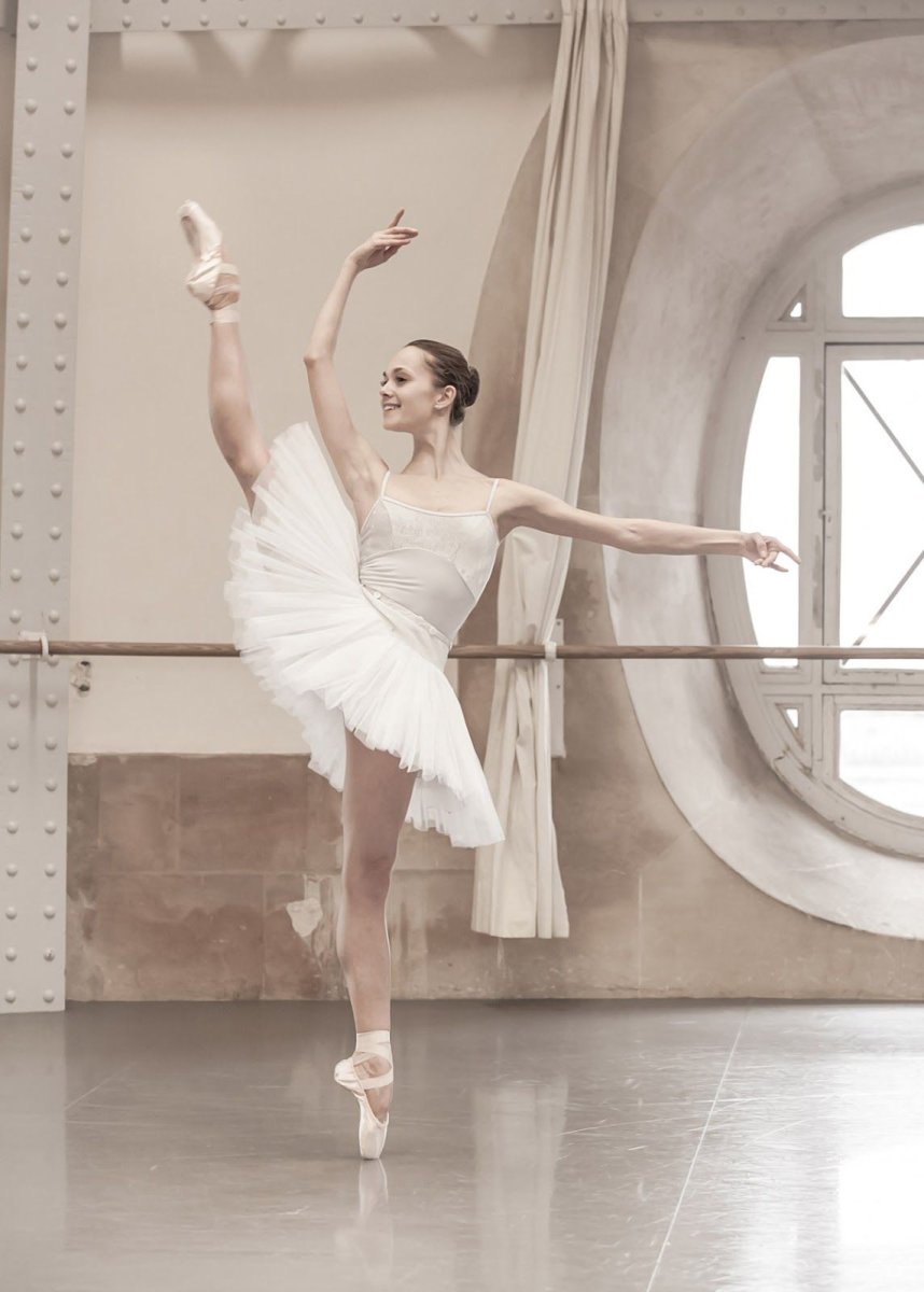 Хлоя балерина