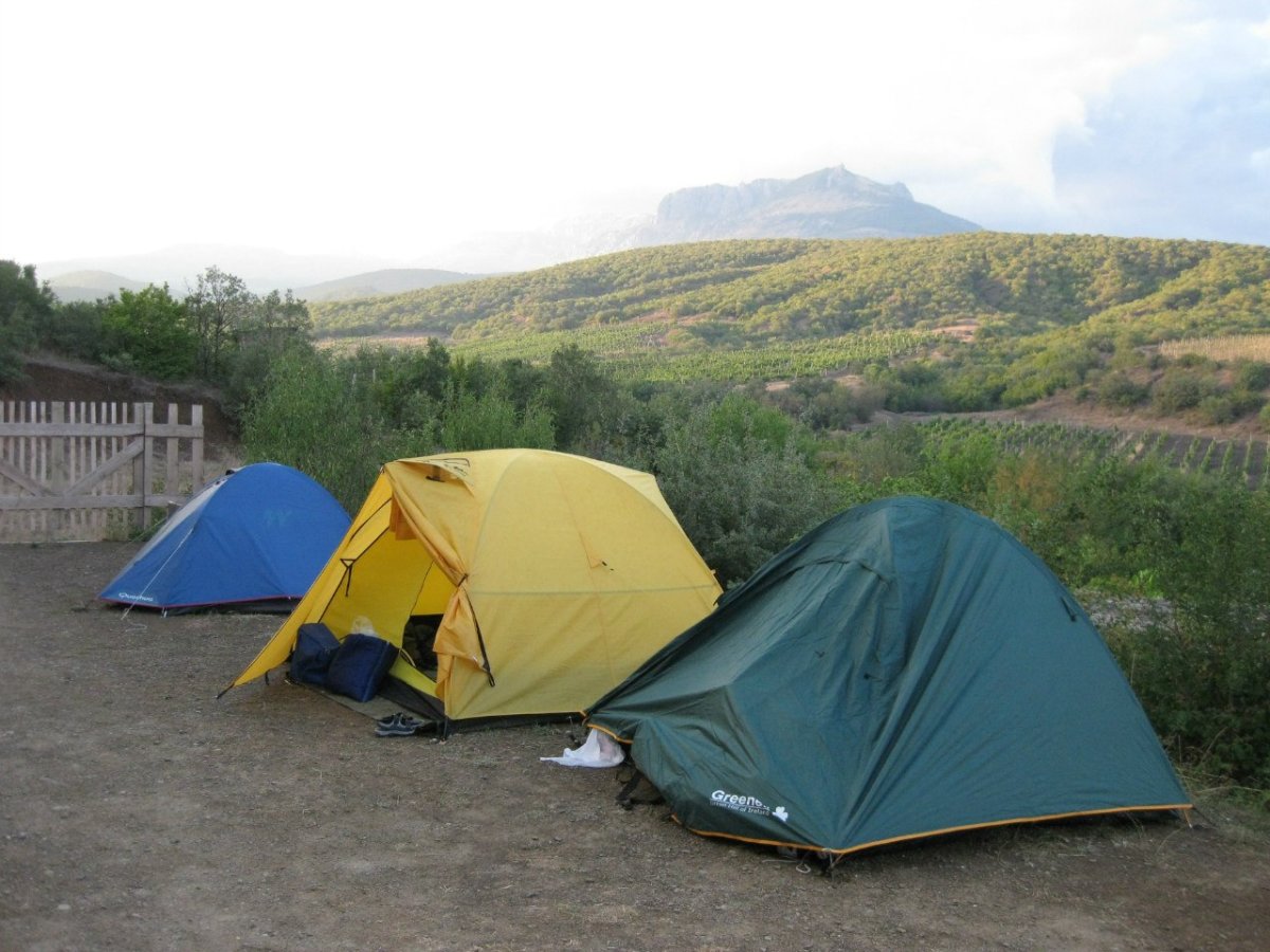 Алушта палаточный лагерь
