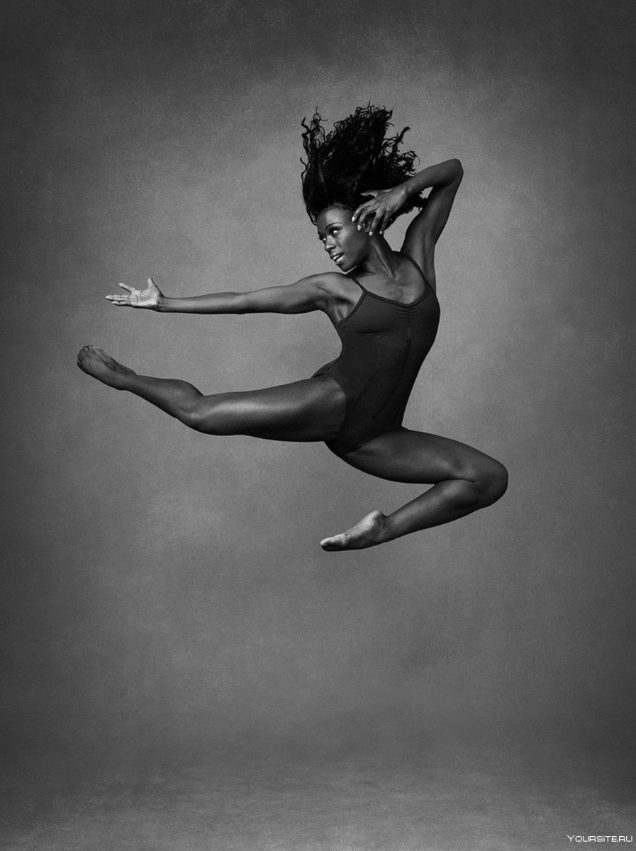 Темнокожая балерина