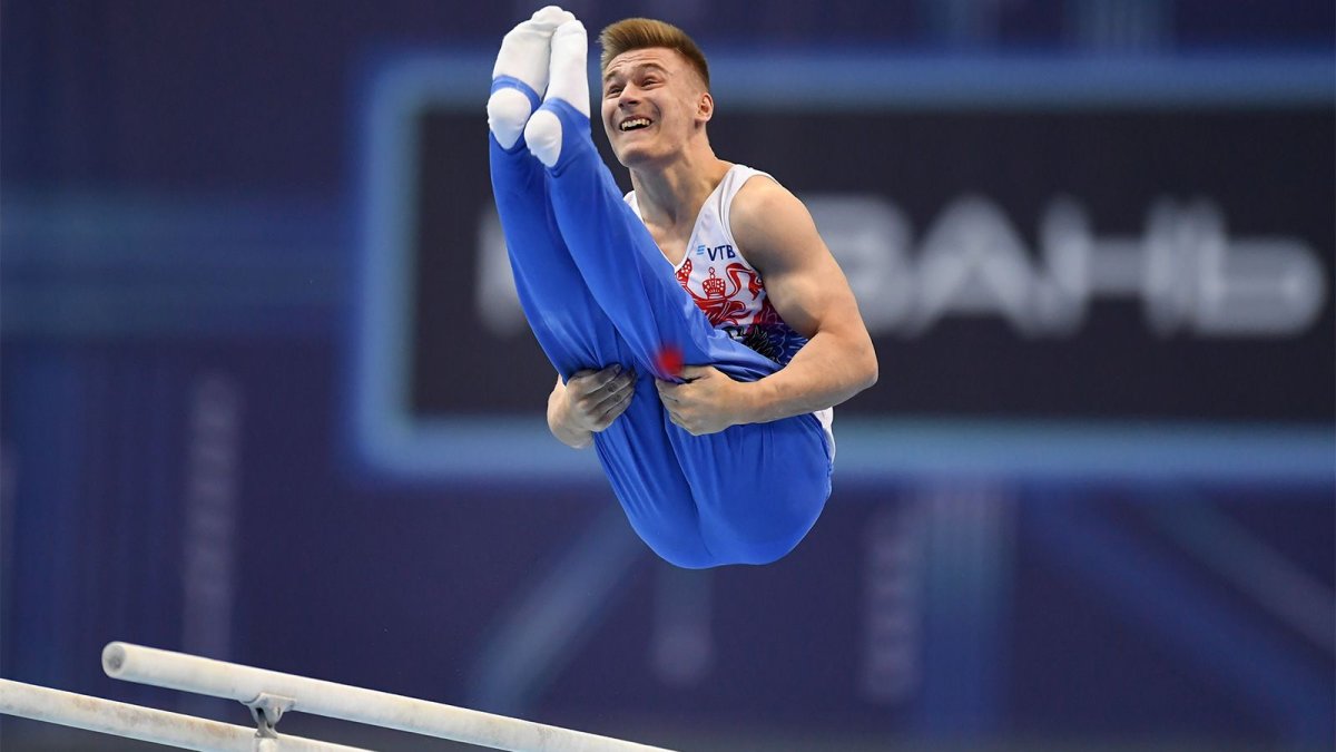 Дэниел Маринов гимнаст