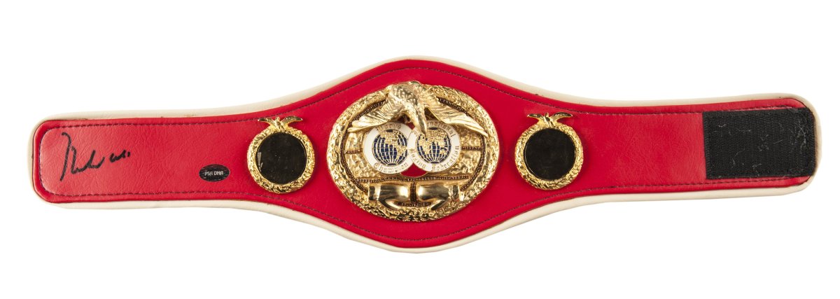 Пояс IBF по боксу