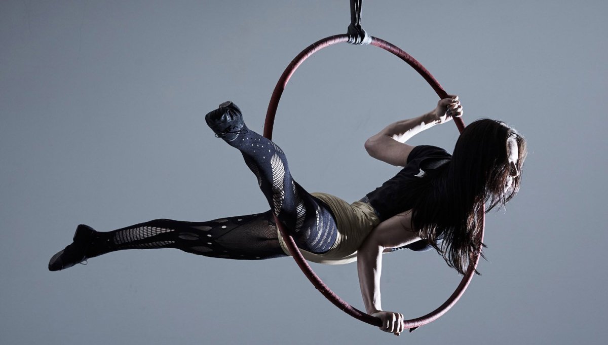 Александра Демьянец воздушная гимнастка