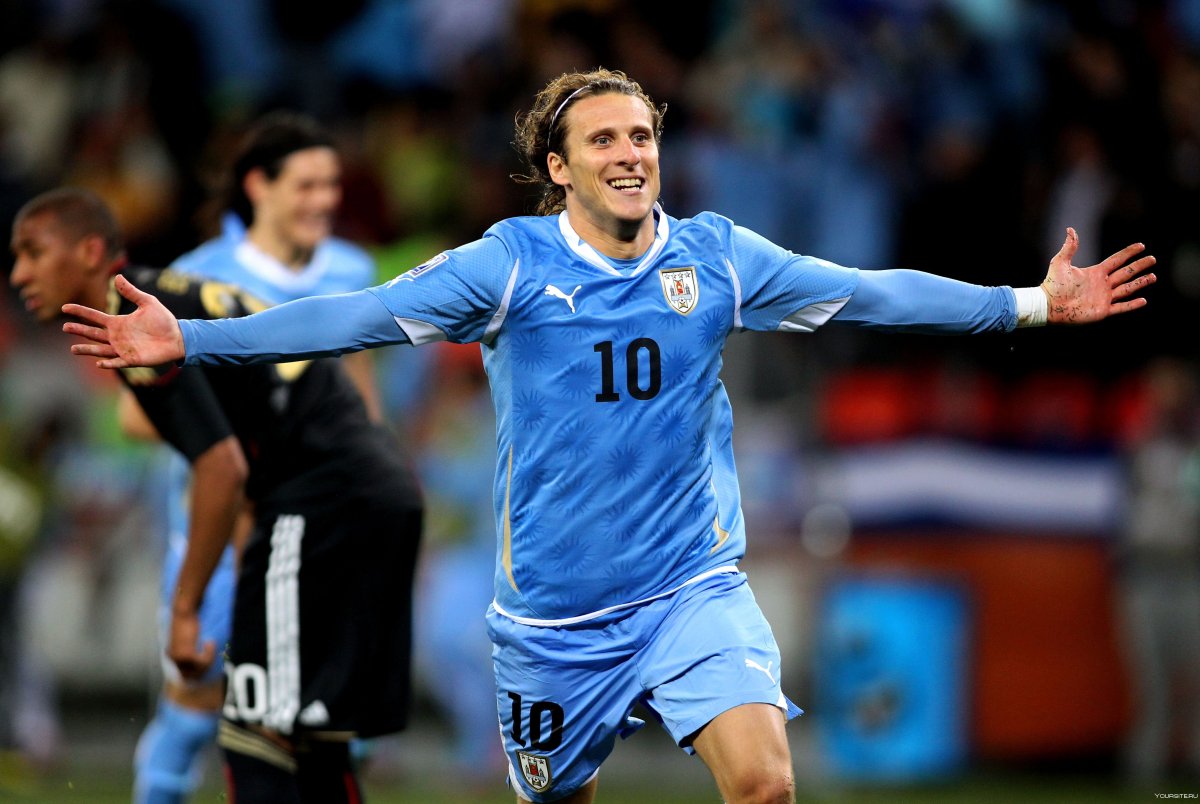Диего Форлан уругвайский футболист 2010
