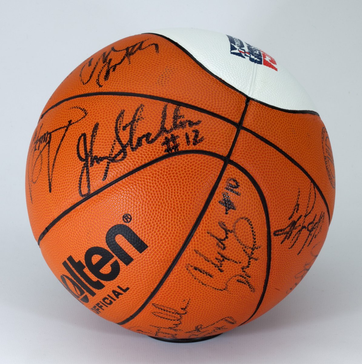 Баскетбольный мяч #Hermes Basketball
