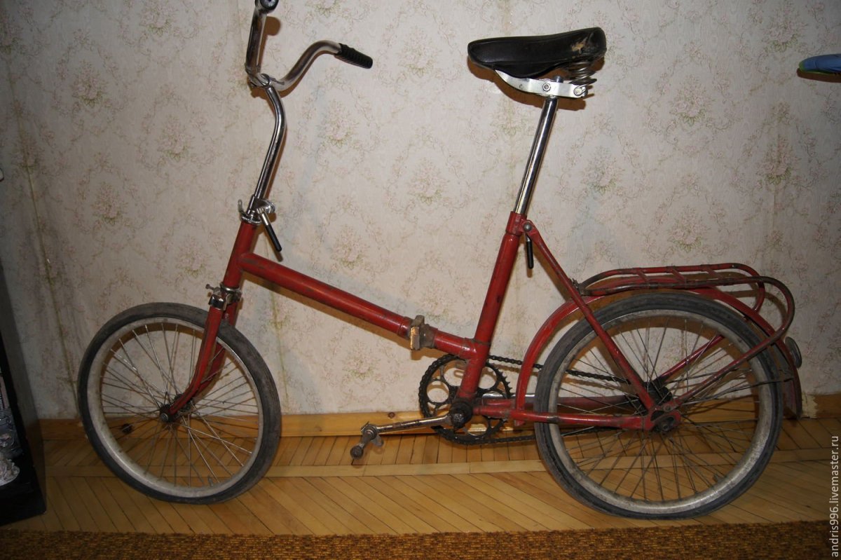Советский велосипед Велта Кама