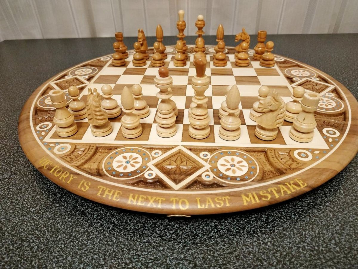 Высокие шахматы круглая доска