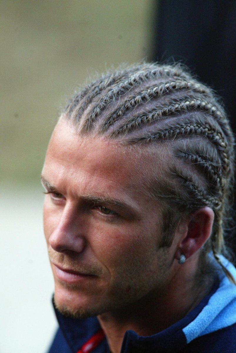 David Beckham косичка