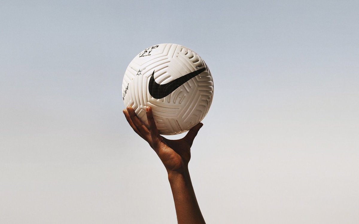 Nike aerowsculpt мяч футбольный Technology