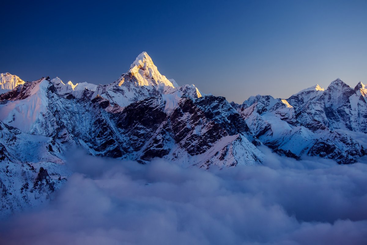 Нам нужны горные страны Гималаи и Анды