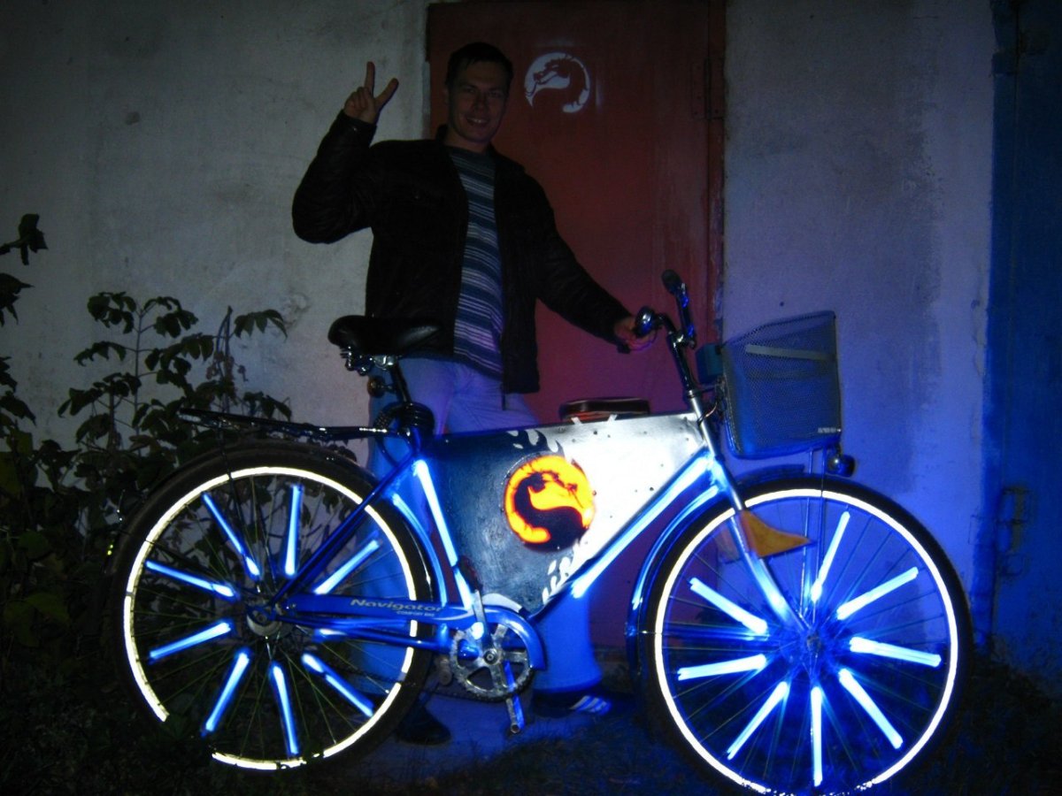 Обделанный велосипед