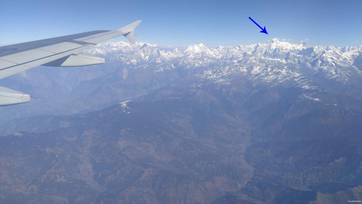 Гималаи Эверест с самолета