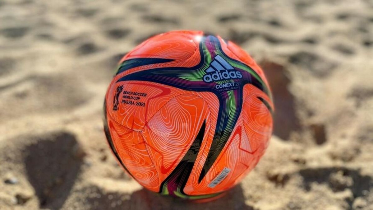 Мяч ЧМ по пляжному футболу 2021