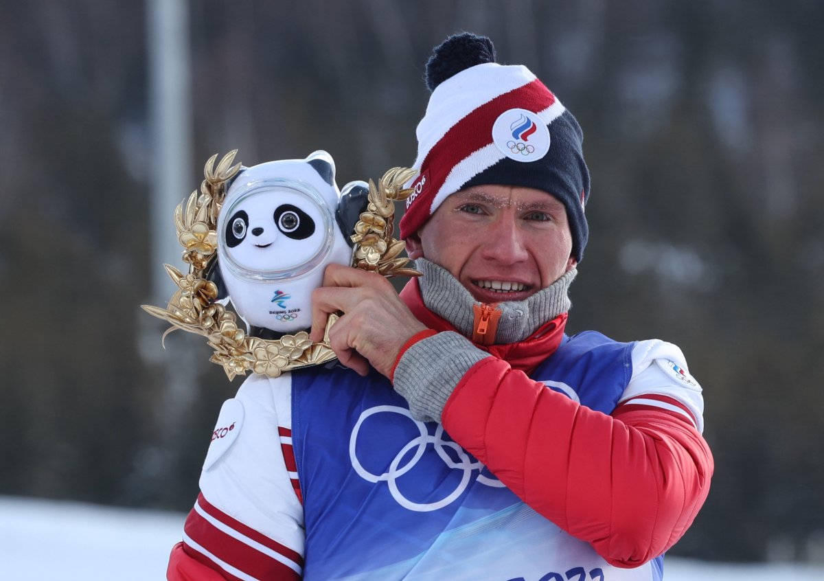 Александр Большунов медали на Олимпиаде 2022
