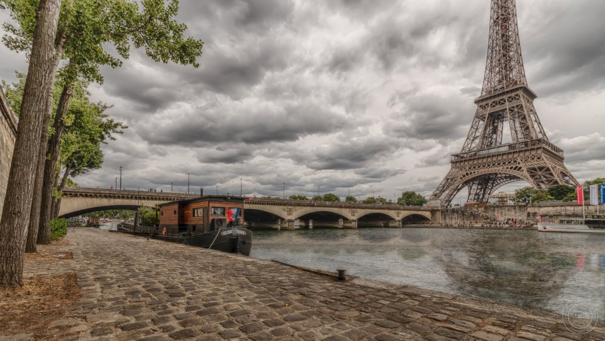 Париж Эйфелева башня набережная