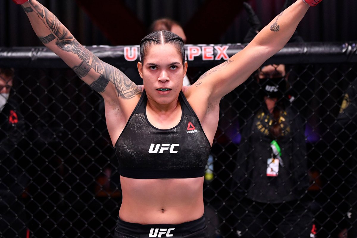 Боец UFC Аманда Нуньес