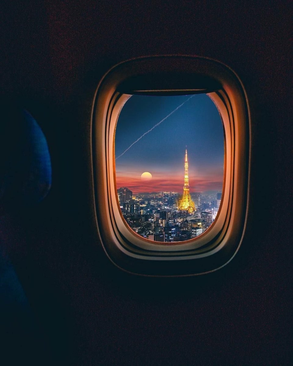Окно самолета