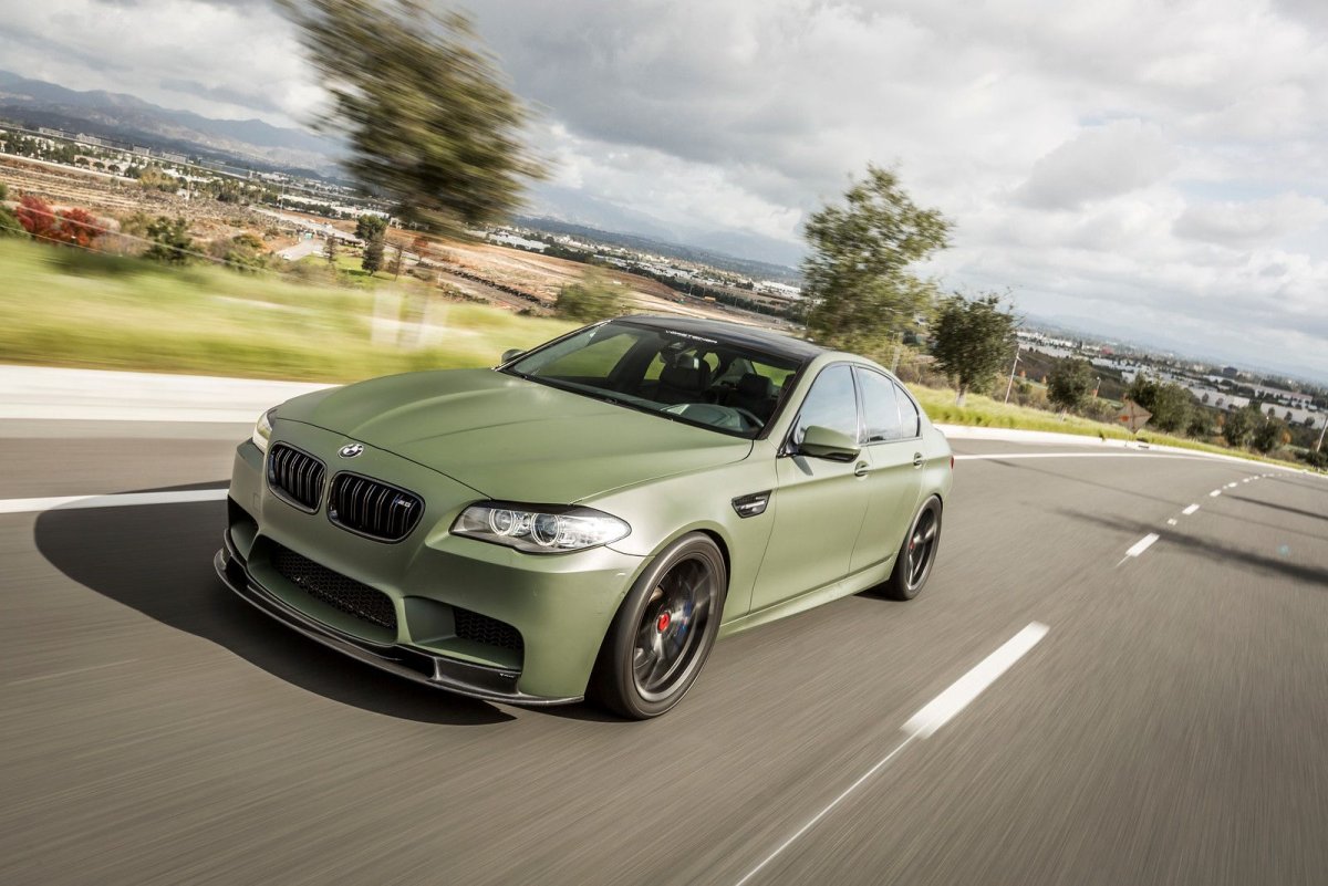BMW 5 f10 Military Green