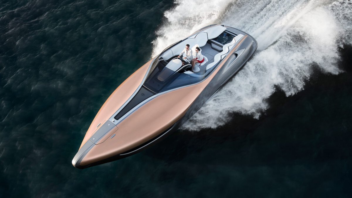 Яхта Lexus Sport Yacht