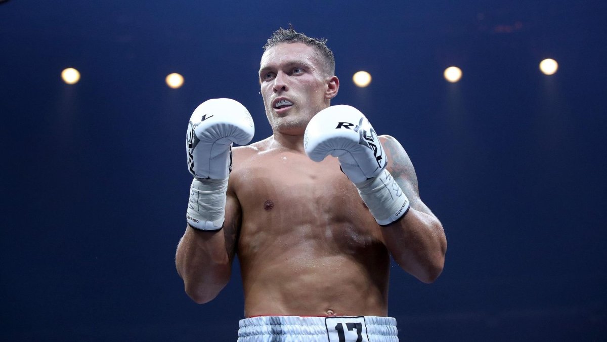 Александр Усик