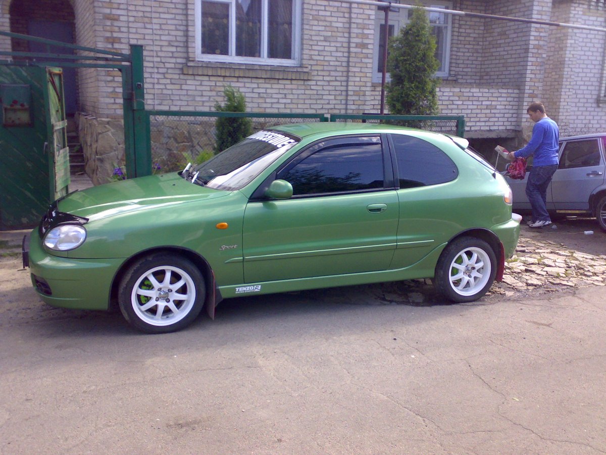 Шевроле Ланос купе 2001