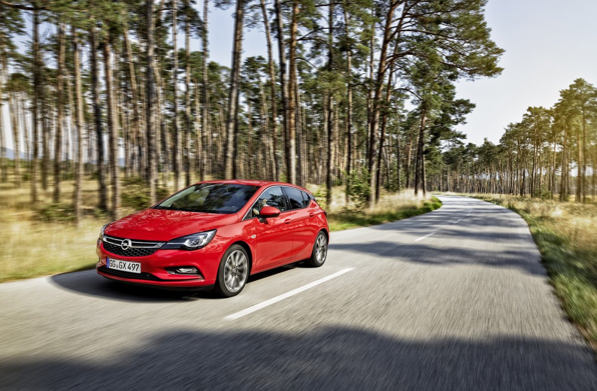 Opel Astra Facelift