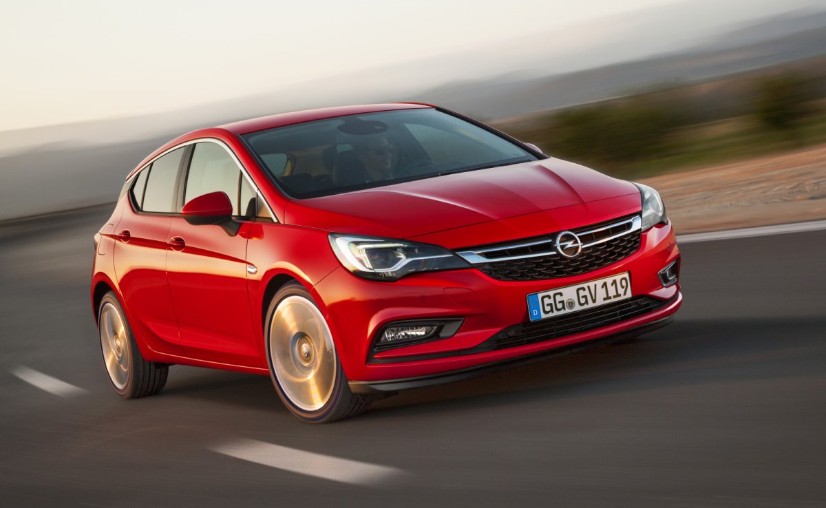 Opel Astra 2015