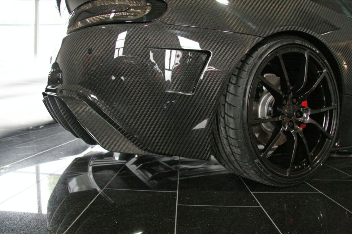 Lexus Mansory Carbon