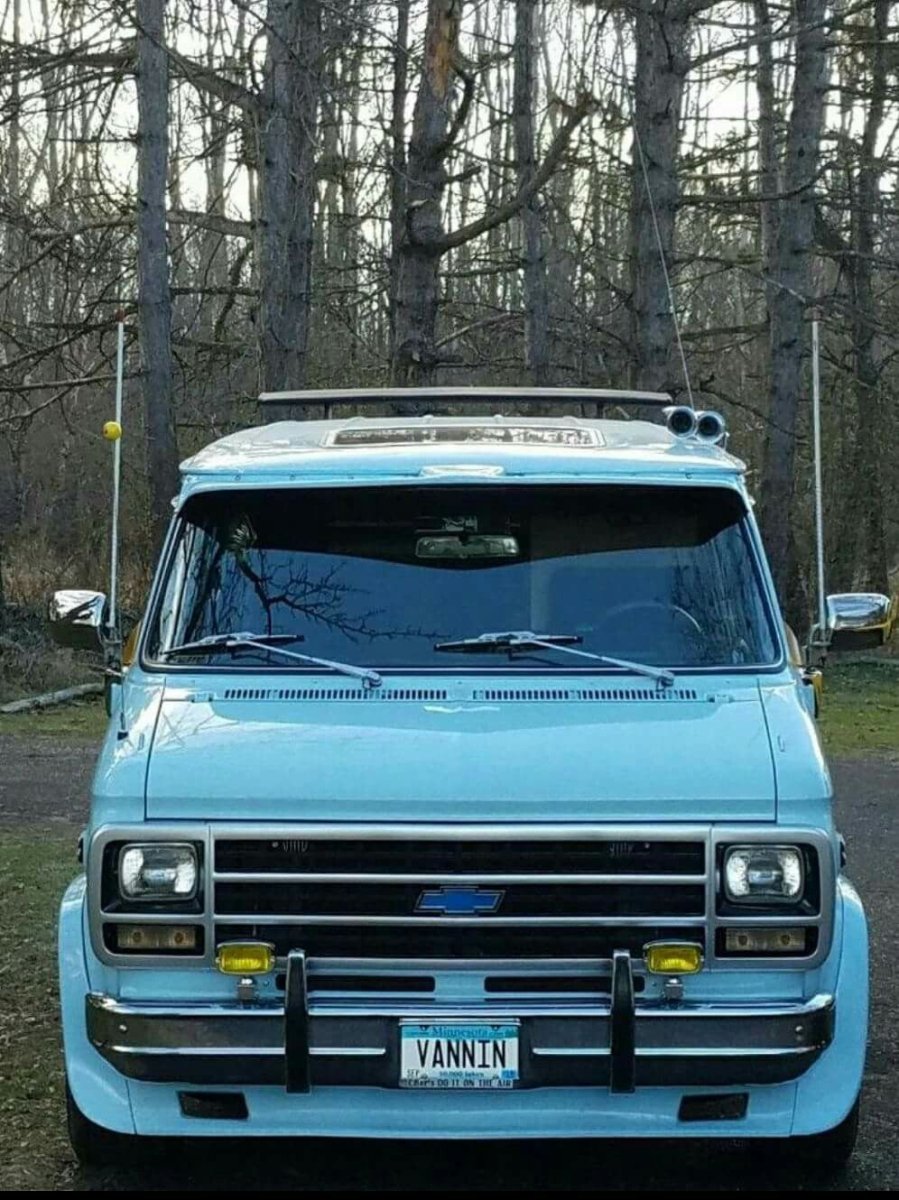 Chevrolet chevy van g20