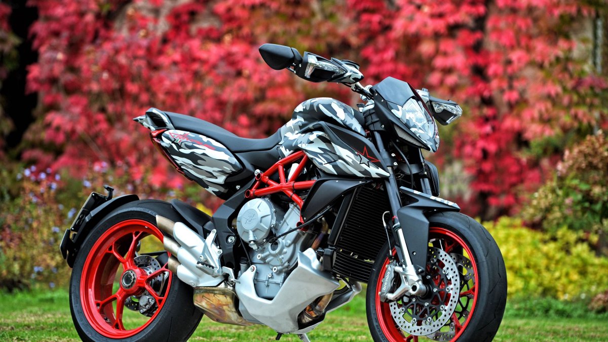 Мотоцикл MV Agusta Rivale 800