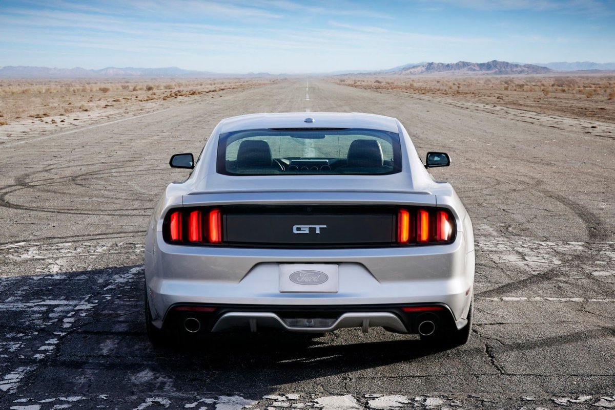 Ford Mustang gt 2014