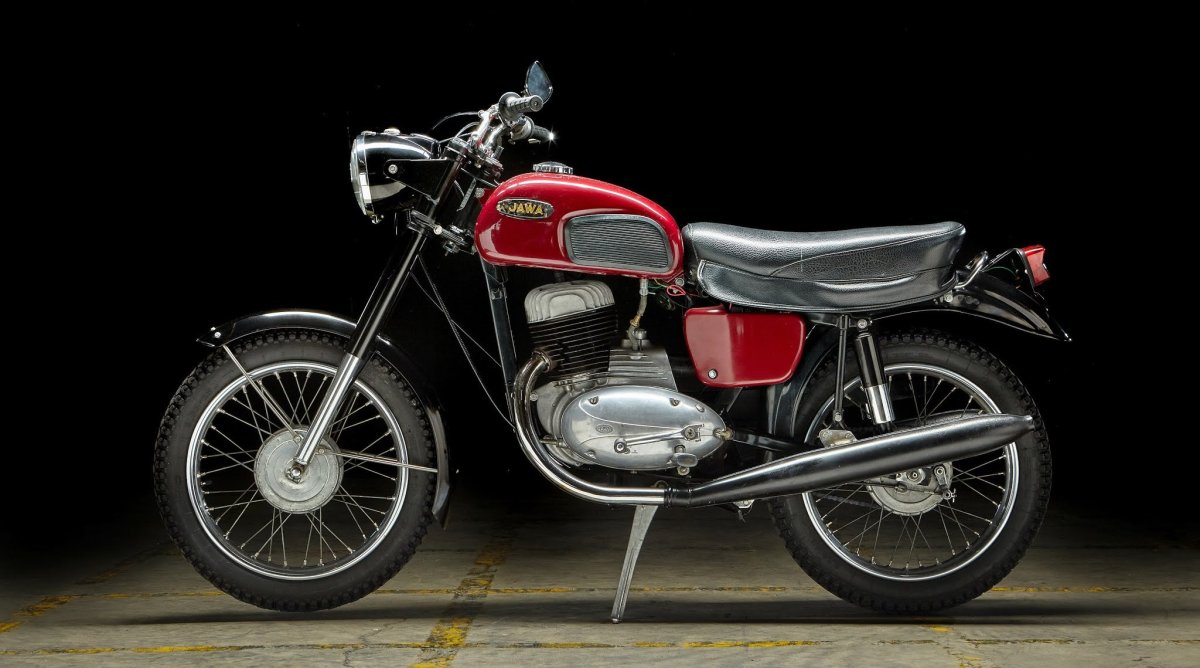 Jawa 250/590 Californian