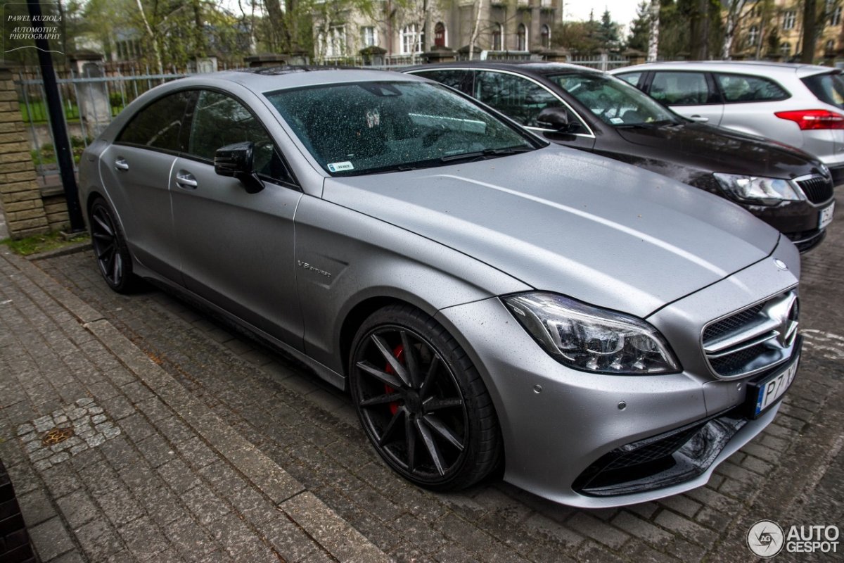 Mercedes CLS 63 AMG серый