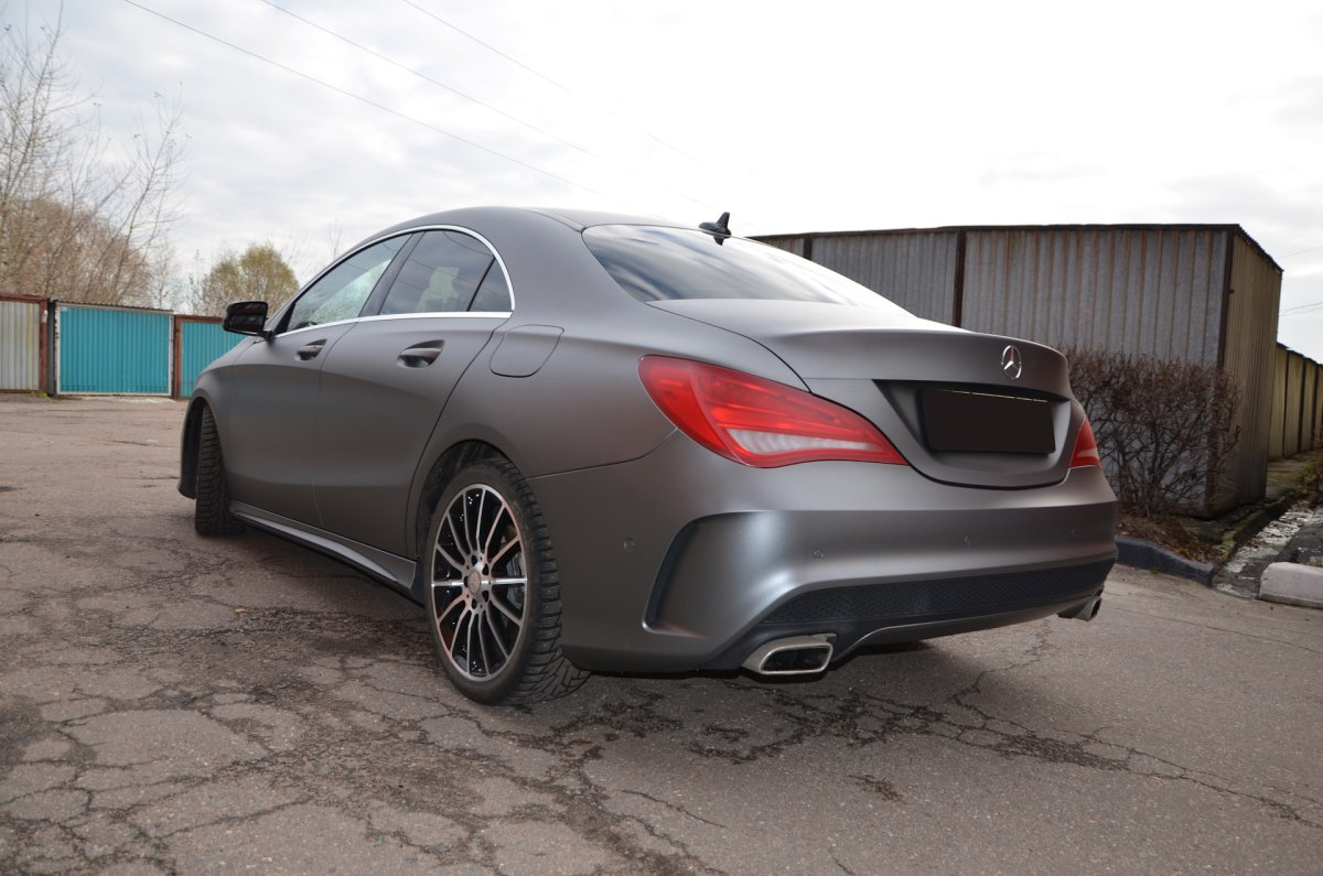 Мерседес ЦЛА 200 серый матовый