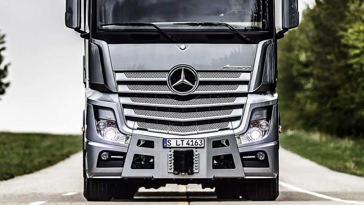 Mercedes Benz Actros 2019