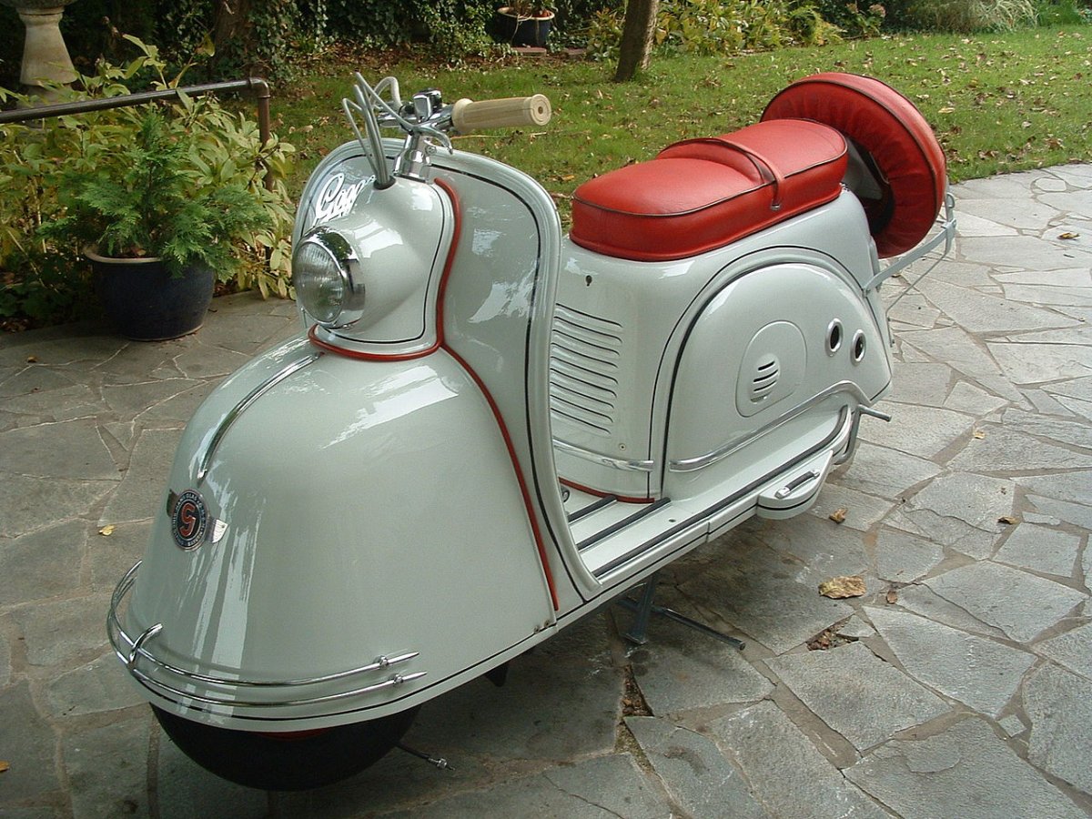 Мотороллер турист т200