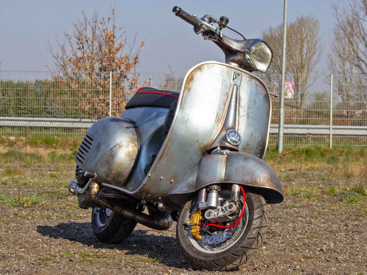 Мотороллер турист кастом